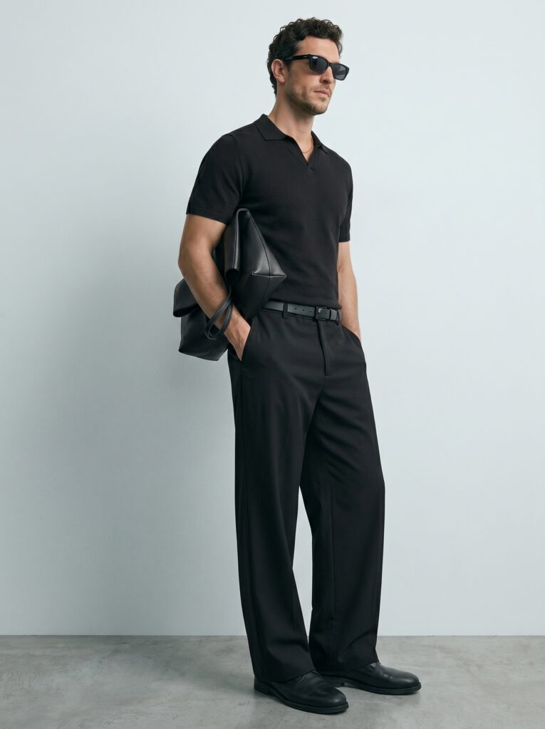 JUODOS KLASIKINĖS KELNĖS