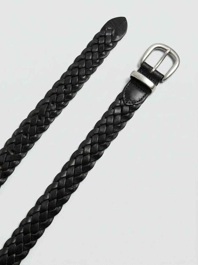 JUODAS ODINIS DIRŽAS