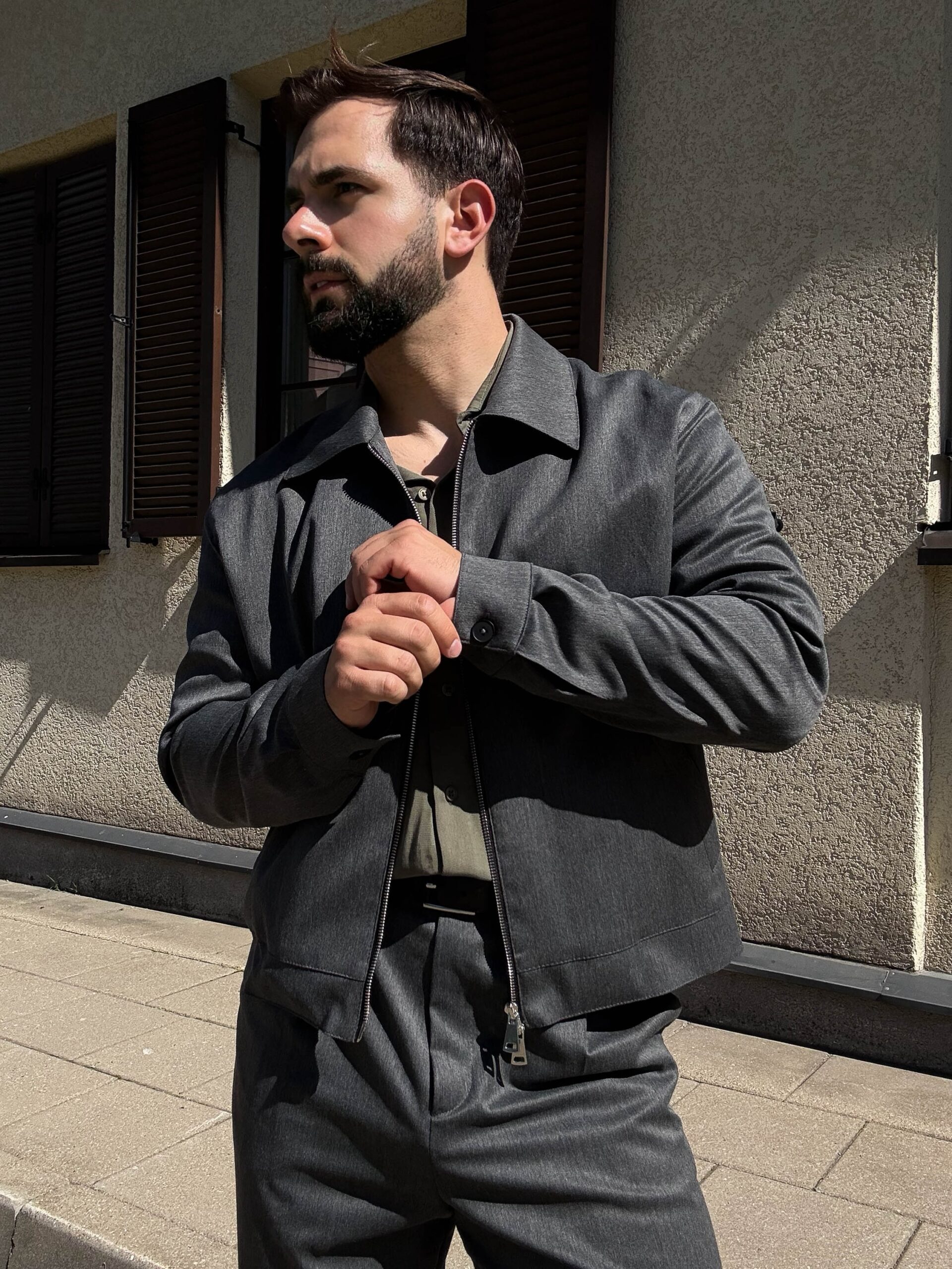 PILKOS SPALVOS ŠVARKELIS/STRIUKĖ - Image 3